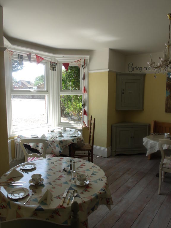 Bed and Breakfast Hooray Henrys Sheringham Exteriér fotografie
