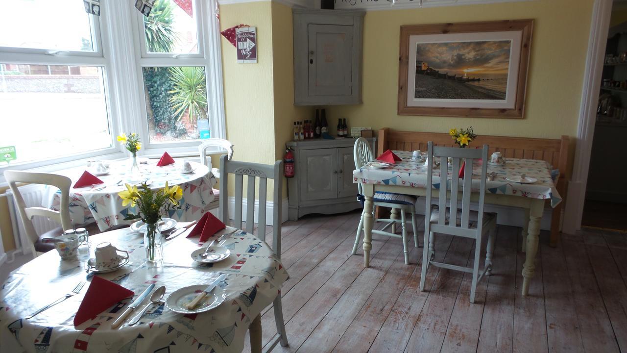 Bed and Breakfast Hooray Henrys Sheringham Exteriér fotografie